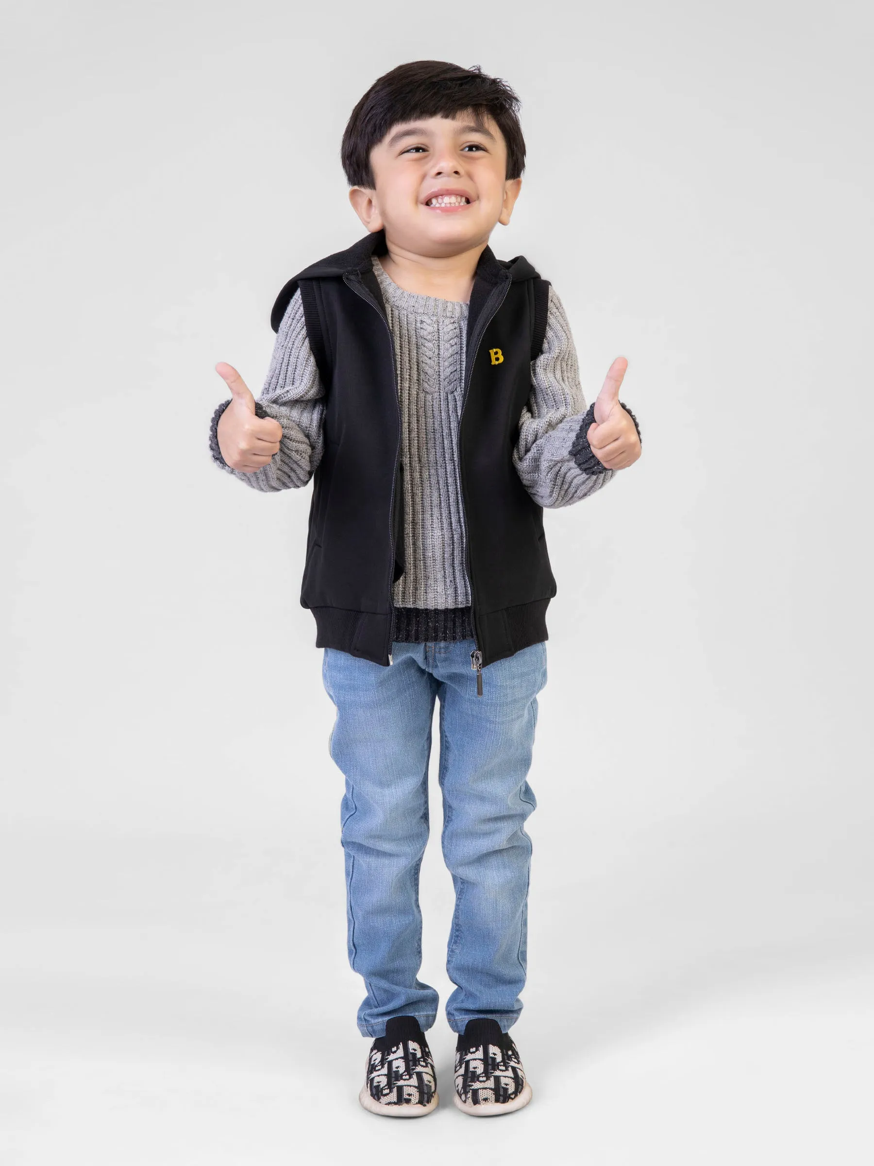 Black Sleeveless Casual Zipper Jacket With Hood